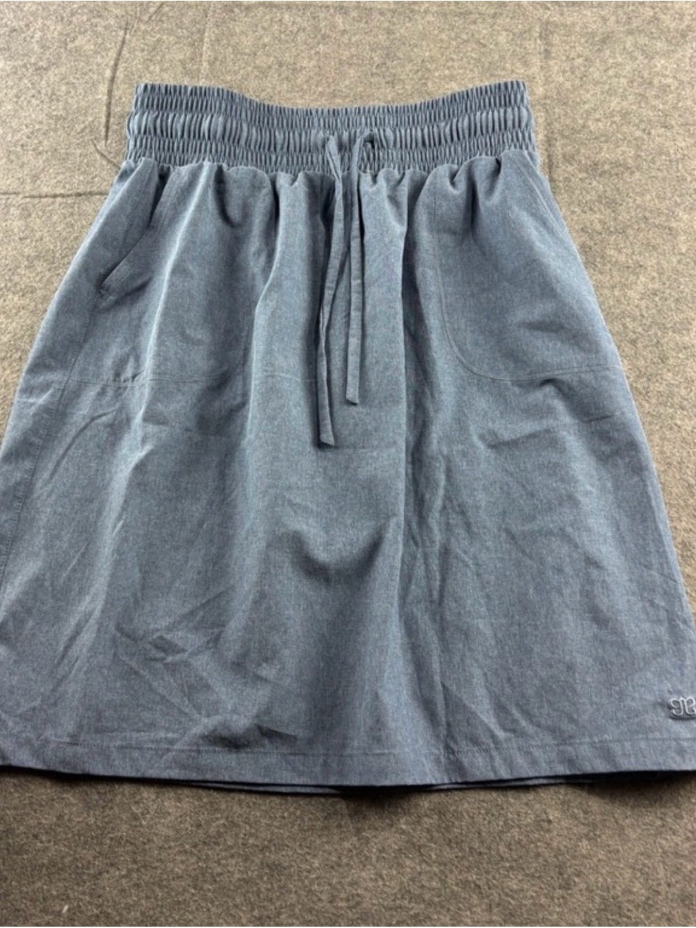 Albion fit Elastic-Waist Blue Midi Skirt with Pockets